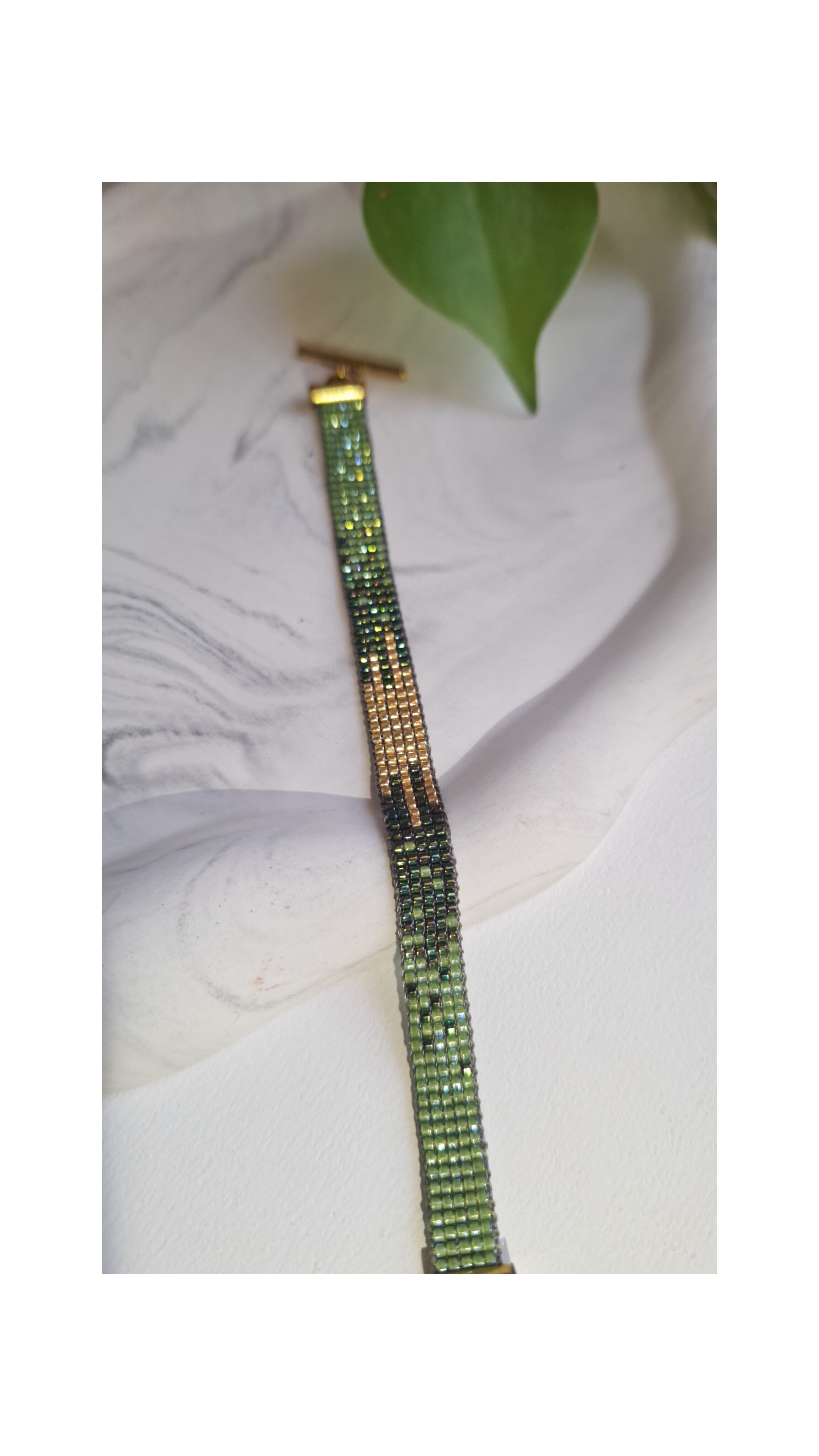 دستبند منجوق بافی زنانه